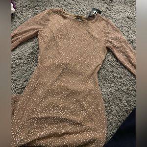 Mid length guess dress super cute